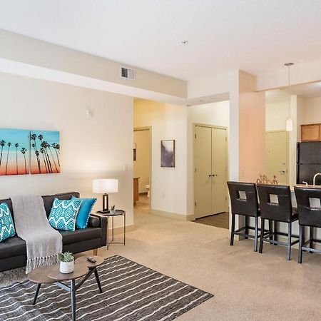 Frontdesk Portal Place Apts Oakland Питсбърг Екстериор снимка